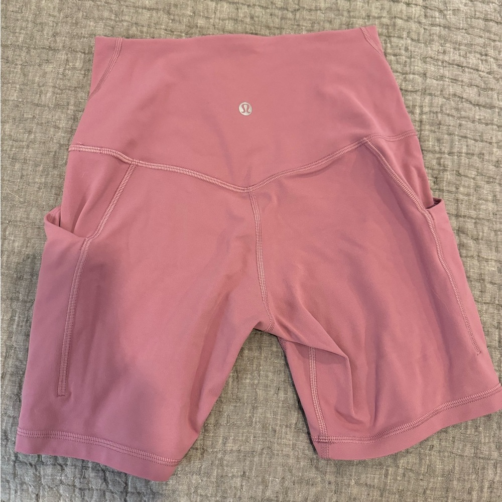 Lululemon align 6 inch inseam with pockets size 4